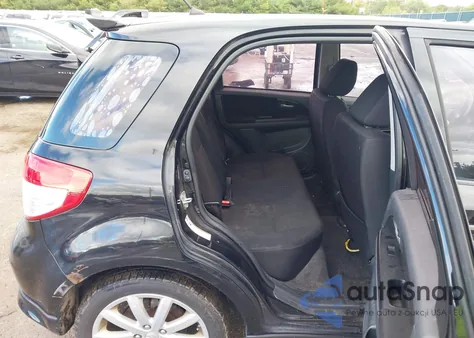 2011 Suzuki Sx4 Technology (Nav) из США, поврежденный, VIN JS2YA5A59B6300682